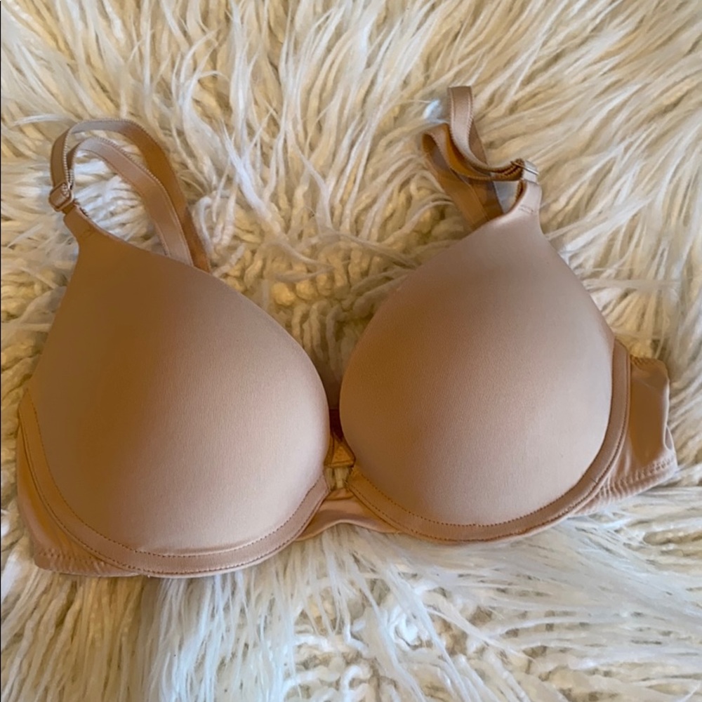 Victorias Secret tee shirt bra 32C tan padded PINK